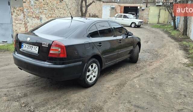 Чорний Шкода Октавія, об'ємом двигуна 1.98 л та пробігом 230 тис. км за 4200 $, фото 7 на Automoto.ua