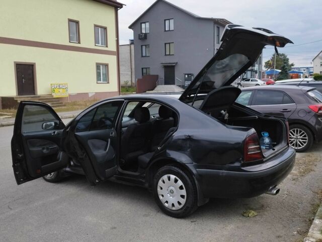 Чорний Шкода Октавія, об'ємом двигуна 1.8 л та пробігом 250 тис. км за 3333 $, фото 8 на Automoto.ua