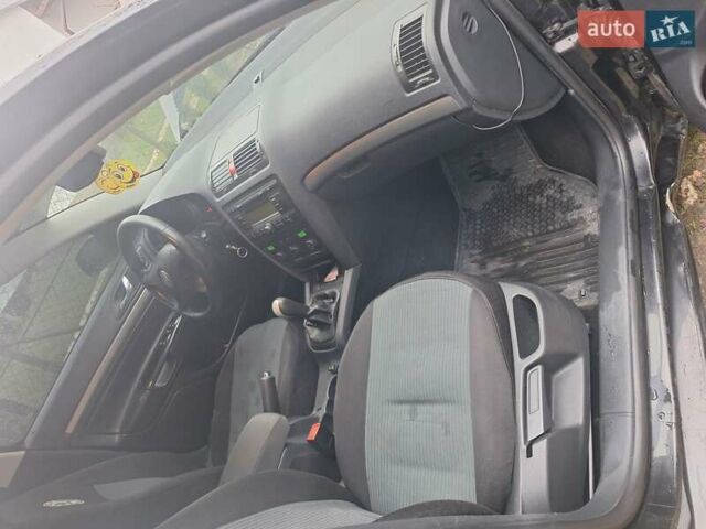 Черный Шкода Октавия, объемом двигателя 1.98 л и пробегом 260 тыс. км за 3600 $, фото 10 на Automoto.ua