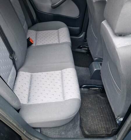 Черный Шкода Октавия, объемом двигателя 1.6 л и пробегом 268 тыс. км за 6500 $, фото 35 на Automoto.ua