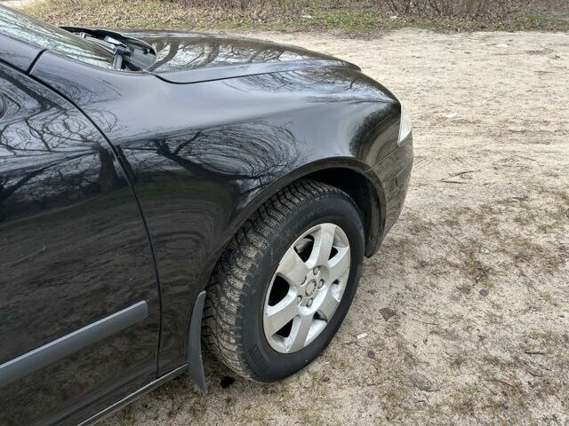 Черный Шкода Октавия, объемом двигателя 1.6 л и пробегом 253 тыс. км за 5800 $, фото 11 на Automoto.ua