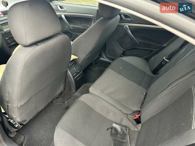 Черный Шкода Октавия, объемом двигателя 1.6 л и пробегом 253 тыс. км за 5800 $, фото 19 на Automoto.ua