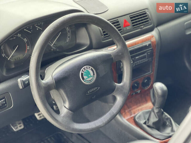 Чорний Шкода Октавія, об'ємом двигуна 1.6 л та пробігом 246 тис. км за 4700 $, фото 20 на Automoto.ua