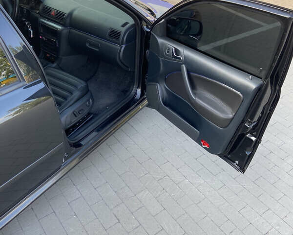 Черный Шкода Октавия, объемом двигателя 1.8 л и пробегом 273 тыс. км за 8800 $, фото 9 на Automoto.ua