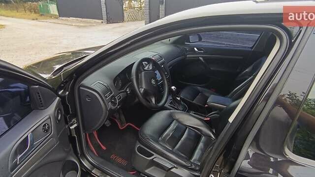 Чорний Шкода Октавія, об'ємом двигуна 1.6 л та пробігом 320 тис. км за 6000 $, фото 7 на Automoto.ua