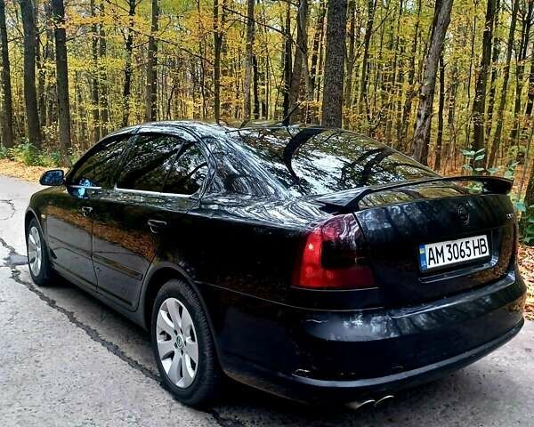 Черный Шкода Октавия, объемом двигателя 2 л и пробегом 312 тыс. км за 7300 $, фото 8 на Automoto.ua