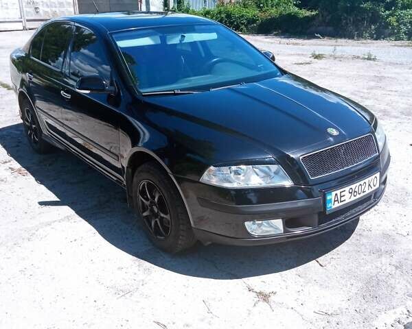 Черный Шкода Октавия, объемом двигателя 2 л и пробегом 276 тыс. км за 6000 $, фото 3 на Automoto.ua