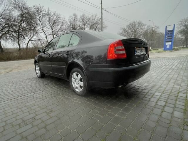 Черный Шкода Октавия, объемом двигателя 2 л и пробегом 228 тыс. км за 6800 $, фото 3 на Automoto.ua