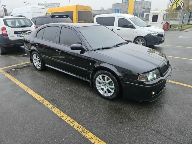 Черный Шкода Октавия, объемом двигателя 1.8 л и пробегом 337 тыс. км за 6700 $, фото 2 на Automoto.ua