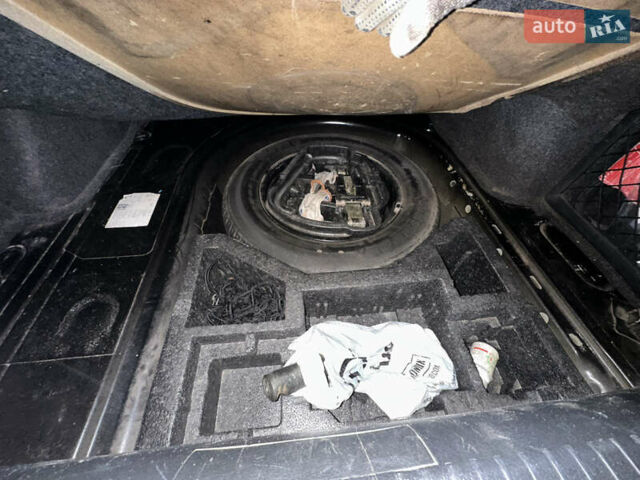 Черный Шкода Октавия, объемом двигателя 1.9 л и пробегом 302 тыс. км за 5950 $, фото 17 на Automoto.ua