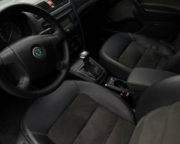 Черный Шкода Октавия, объемом двигателя 1.97 л и пробегом 315 тыс. км за 6650 $, фото 20 на Automoto.ua