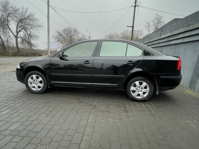 Черный Шкода Октавия, объемом двигателя 2 л и пробегом 228 тыс. км за 6800 $, фото 2 на Automoto.ua