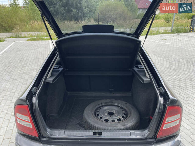 Чорний Шкода Октавія, об'ємом двигуна 1.6 л та пробігом 246 тис. км за 4700 $, фото 23 на Automoto.ua