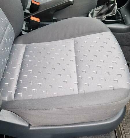 Черный Шкода Октавия, объемом двигателя 1.6 л и пробегом 268 тыс. км за 6500 $, фото 31 на Automoto.ua