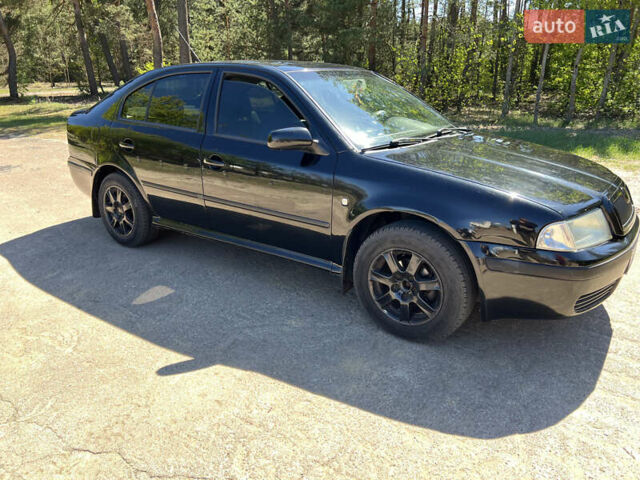 Чорний Шкода Октавія, об'ємом двигуна 1.6 л та пробігом 418 тис. км за 4150 $, фото 1 на Automoto.ua