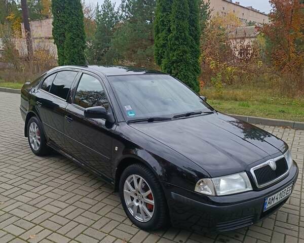 Черный Шкода Октавия, объемом двигателя 1.6 л и пробегом 300 тыс. км за 4600 $, фото 15 на Automoto.ua