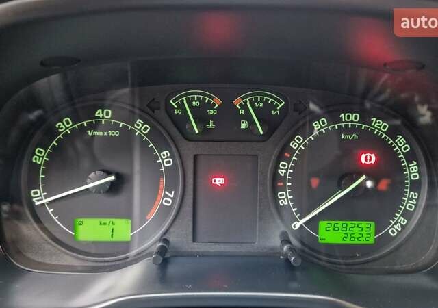 Черный Шкода Октавия, объемом двигателя 1.6 л и пробегом 268 тыс. км за 6500 $, фото 39 на Automoto.ua