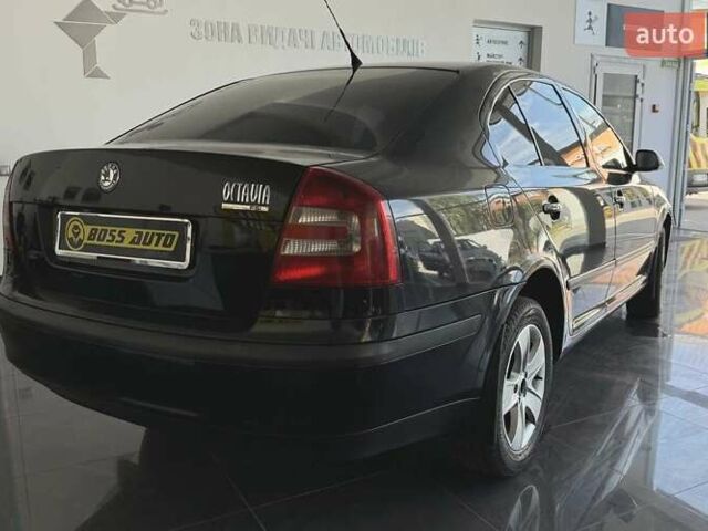 Чорний Шкода Октавія, об'ємом двигуна 2 л та пробігом 311 тис. км за 6000 $, фото 6 на Automoto.ua