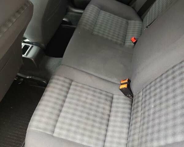 Черный Шкода Октавия, объемом двигателя 1.6 л и пробегом 300 тыс. км за 4600 $, фото 18 на Automoto.ua