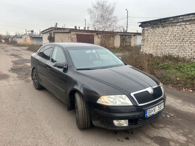 Черный Шкода Октавия, объемом двигателя 0 л и пробегом 100 тыс. км за 2800 $, фото 1 на Automoto.ua