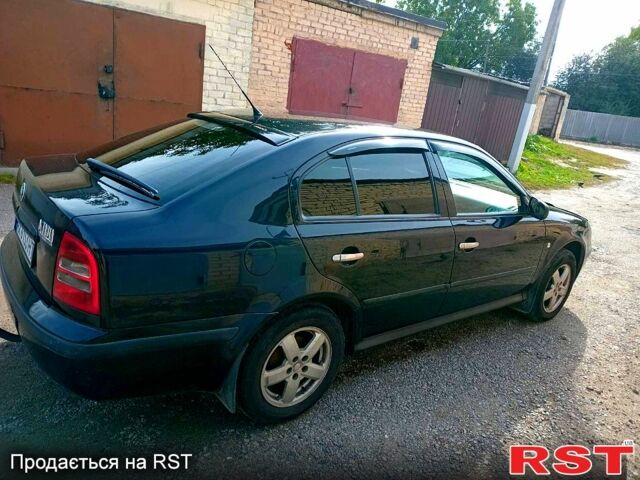 Черный Шкода Октавия, объемом двигателя 1.9 л и пробегом 240 тыс. км за 5300 $, фото 1 на Automoto.ua