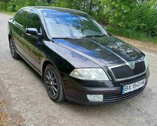 Черный Шкода Октавия, объемом двигателя 1.6 л и пробегом 260 тыс. км за 6500 $, фото 3 на Automoto.ua