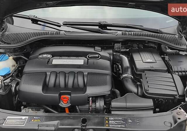 Черный Шкода Октавия, объемом двигателя 1.6 л и пробегом 218 тыс. км за 6999 $, фото 64 на Automoto.ua