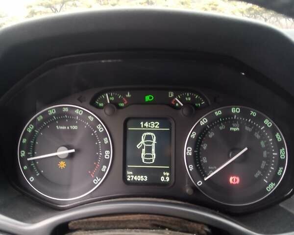Черный Шкода Октавия, объемом двигателя 2 л и пробегом 284 тыс. км за 7900 $, фото 14 на Automoto.ua