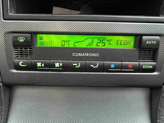 Чорний Шкода Октавія, об'ємом двигуна 1.8 л та пробігом 265 тис. км за 7000 $, фото 12 на Automoto.ua