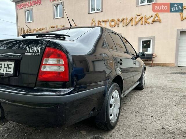 Черный Шкода Октавия, объемом двигателя 1.6 л и пробегом 221 тыс. км за 7300 $, фото 13 на Automoto.ua
