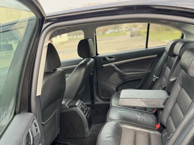 Черный Шкода Октавия, объемом двигателя 2 л и пробегом 149 тыс. км за 3350 $, фото 20 на Automoto.ua
