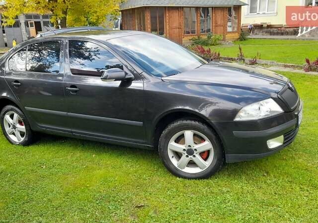 Черный Шкода Октавия, объемом двигателя 1.97 л и пробегом 269 тыс. км за 4900 $, фото 7 на Automoto.ua