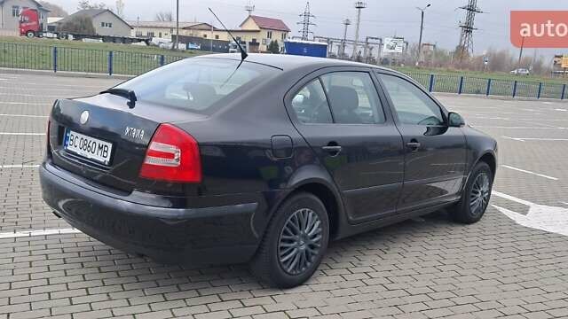 Черный Шкода Октавия, объемом двигателя 1.8 л и пробегом 226 тыс. км за 4500 $, фото 12 на Automoto.ua