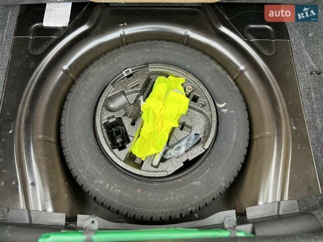 Черный Шкода Октавия, объемом двигателя 1.6 л и пробегом 220 тыс. км за 7500 $, фото 46 на Automoto.ua