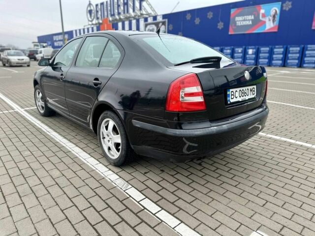 Черный Шкода Октавия, объемом двигателя 1.8 л и пробегом 206 тыс. км за 5150 $, фото 4 на Automoto.ua