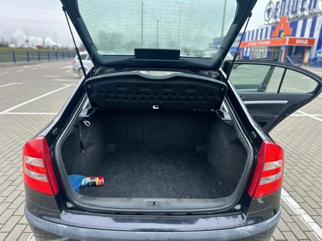 Черный Шкода Октавия, объемом двигателя 1.8 л и пробегом 206 тыс. км за 5150 $, фото 11 на Automoto.ua