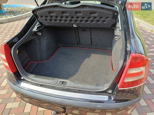 Чорний Шкода Октавія, об'ємом двигуна 1.98 л та пробігом 253 тис. км за 5700 $, фото 18 на Automoto.ua