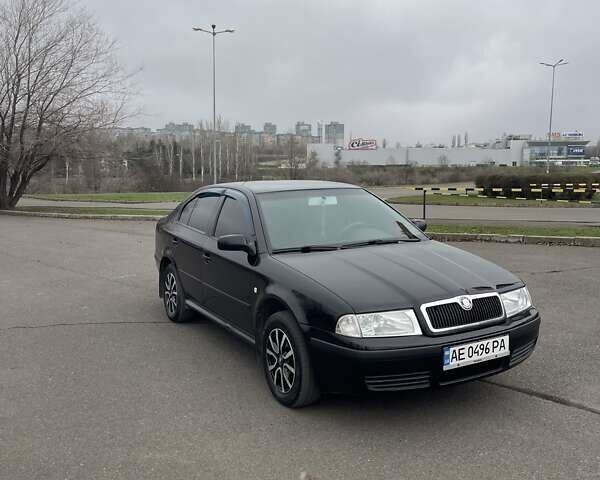 Чорний Шкода Октавія, об'ємом двигуна 1.6 л та пробігом 230 тис. км за 6100 $, фото 4 на Automoto.ua