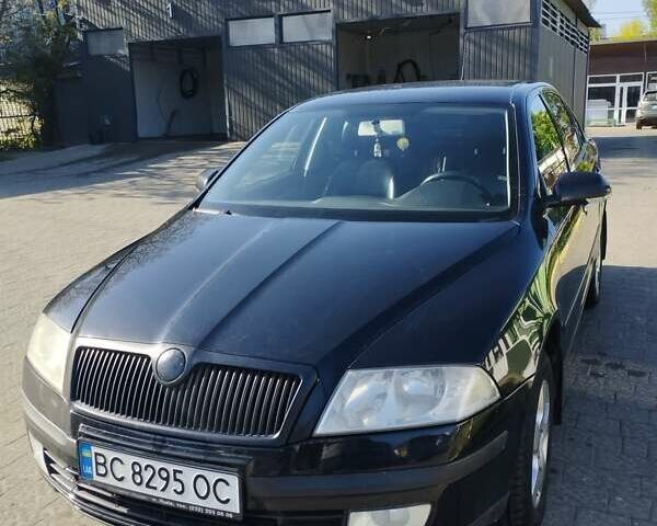 Черный Шкода Октавия, объемом двигателя 1.9 л и пробегом 402 тыс. км за 5700 $, фото 3 на Automoto.ua