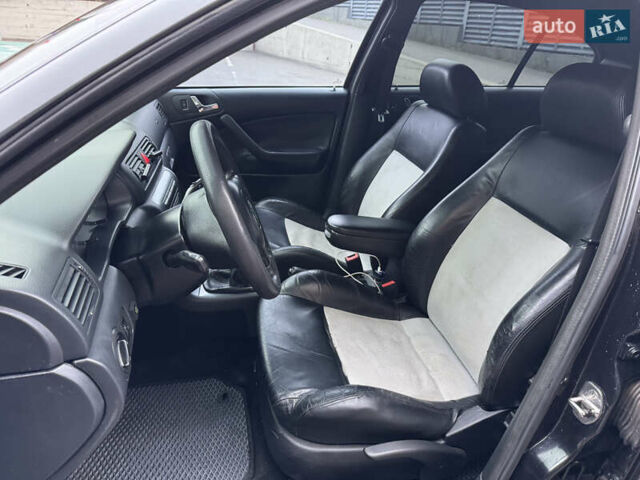 Чорний Шкода Октавія, об'ємом двигуна 1.78 л та пробігом 245 тис. км за 5300 $, фото 13 на Automoto.ua