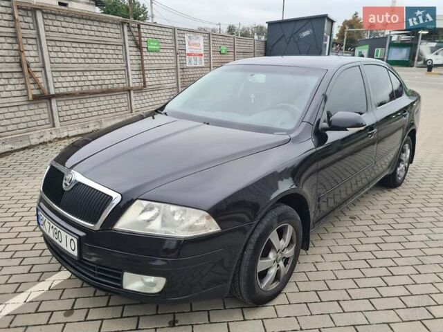 Чорний Шкода Октавія, об'ємом двигуна 1.6 л та пробігом 308 тис. км за 5600 $, фото 6 на Automoto.ua
