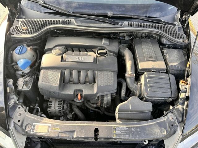 Черный Шкода Октавия, объемом двигателя 1.6 л и пробегом 260 тыс. км за 6800 $, фото 16 на Automoto.ua