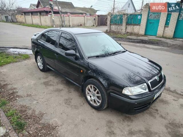 Черный Шкода Октавия, объемом двигателя 1.78 л и пробегом 170 тыс. км за 5600 $, фото 2 на Automoto.ua