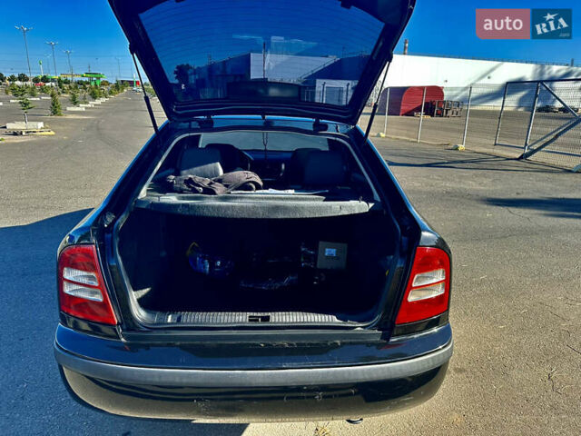 Черный Шкода Октавия, объемом двигателя 1.9 л и пробегом 300 тыс. км за 8200 $, фото 8 на Automoto.ua