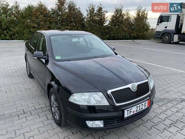 Черный Шкода Октавия, объемом двигателя 1.6 л и пробегом 206 тыс. км за 7150 $, фото 11 на Automoto.ua