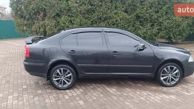 Черный Шкода Октавия, объемом двигателя 1.9 л и пробегом 364 тыс. км за 3999 $, фото 3 на Automoto.ua