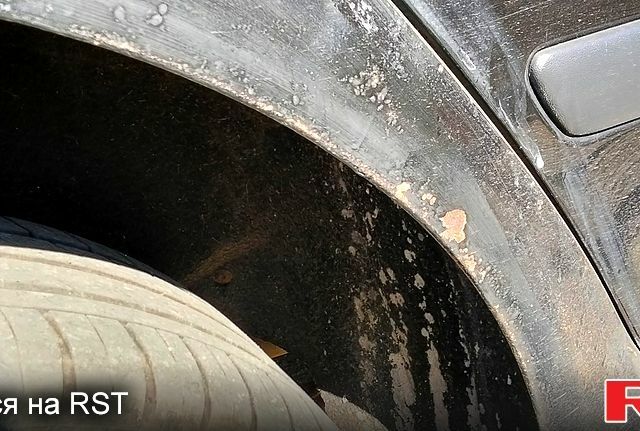 Черный Шкода Октавия, объемом двигателя 2 л и пробегом 270 тыс. км за 4300 $, фото 2 на Automoto.ua