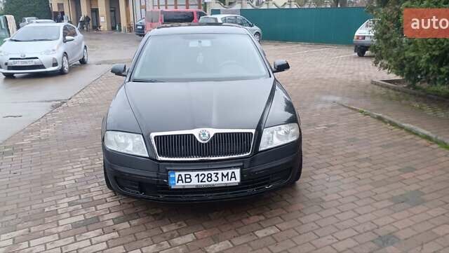 Черный Шкода Октавия, объемом двигателя 1.9 л и пробегом 364 тыс. км за 3999 $, фото 1 на Automoto.ua