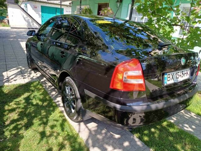 Черный Шкода Октавия, объемом двигателя 1.6 л и пробегом 260 тыс. км за 6500 $, фото 1 на Automoto.ua