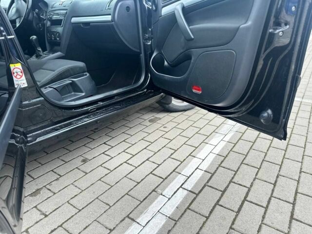 Черный Шкода Октавия, объемом двигателя 1.8 л и пробегом 206 тыс. км за 5150 $, фото 23 на Automoto.ua